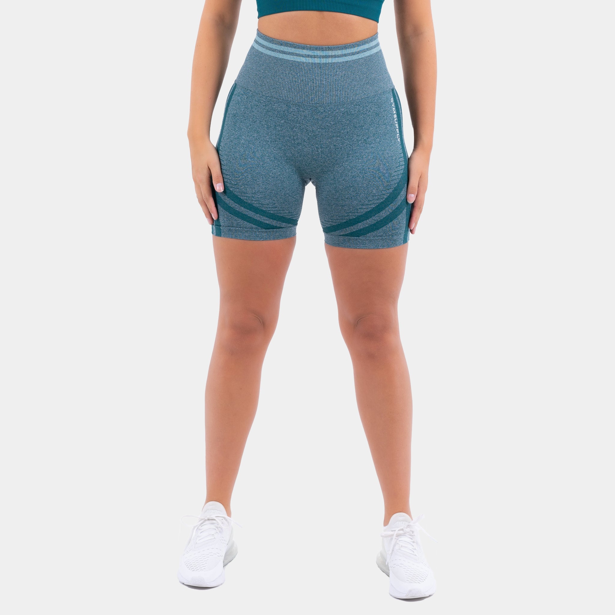 Contour Scrunch Shorts - Green | Gymsupply